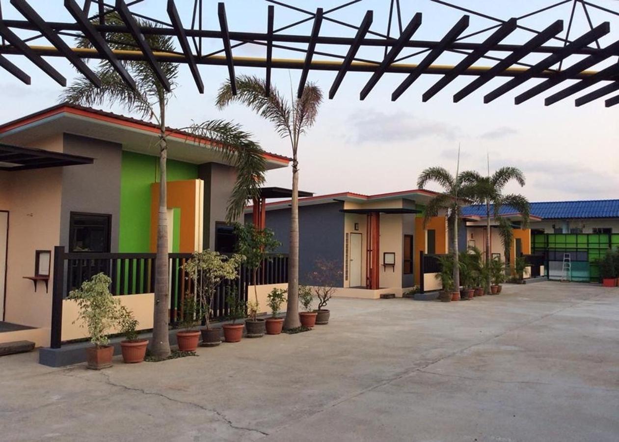 Jirapa Modern Resort Τσον Μπουρί Εξωτερικό φωτογραφία