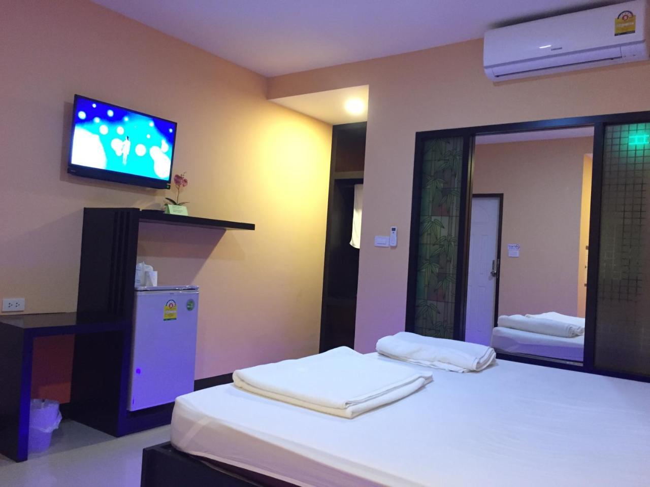Jirapa Modern Resort Τσον Μπουρί Εξωτερικό φωτογραφία